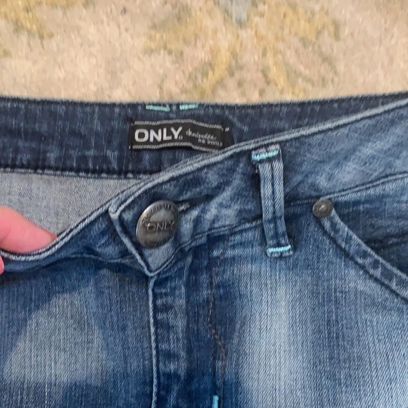 Only,Jean Mini-Skirt,Love the Superb Quality, Mint Condition, Stretch!! Size 29 - Picture 4 of 10